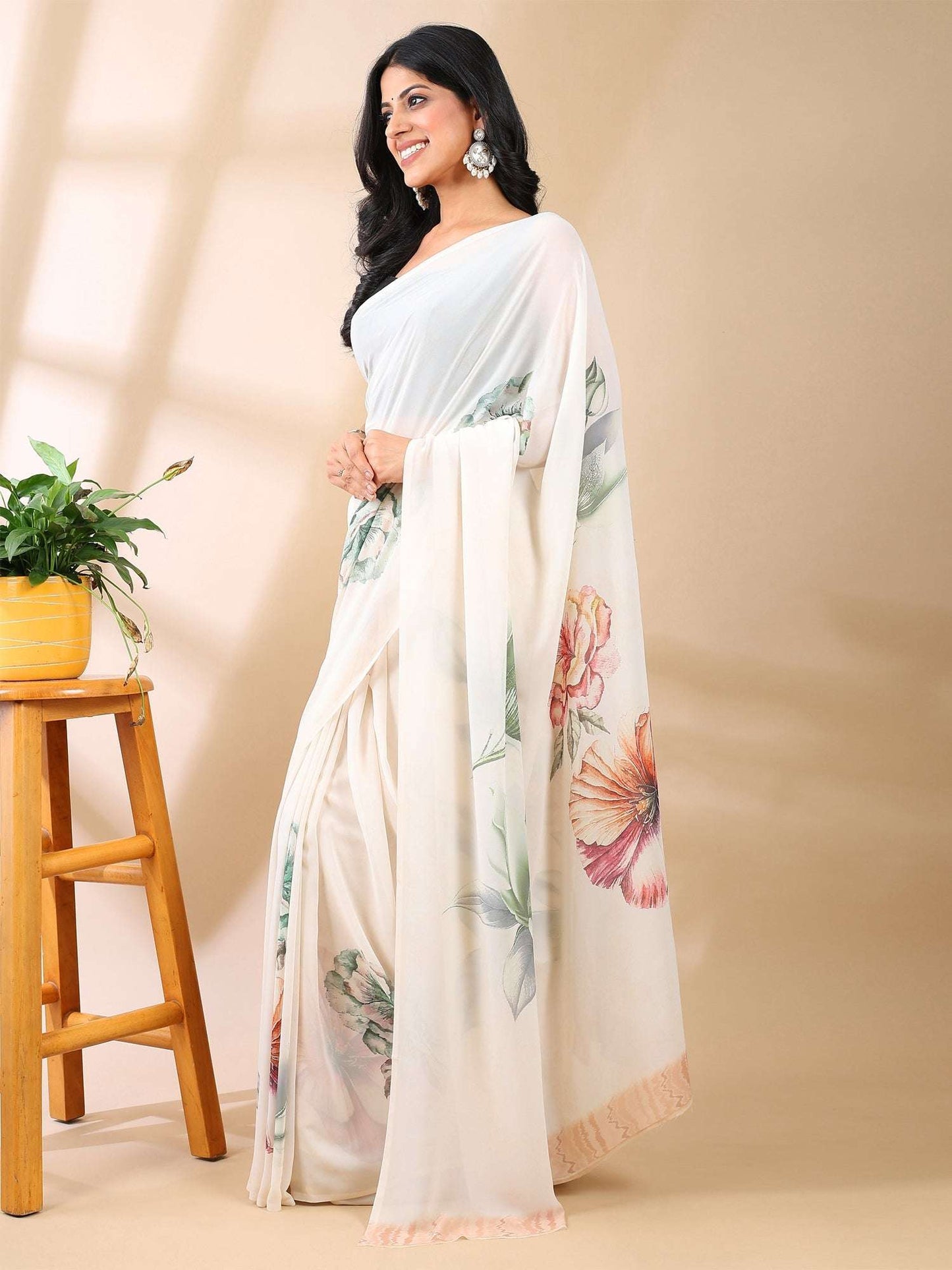 Gulbahaar White Georgette Saree