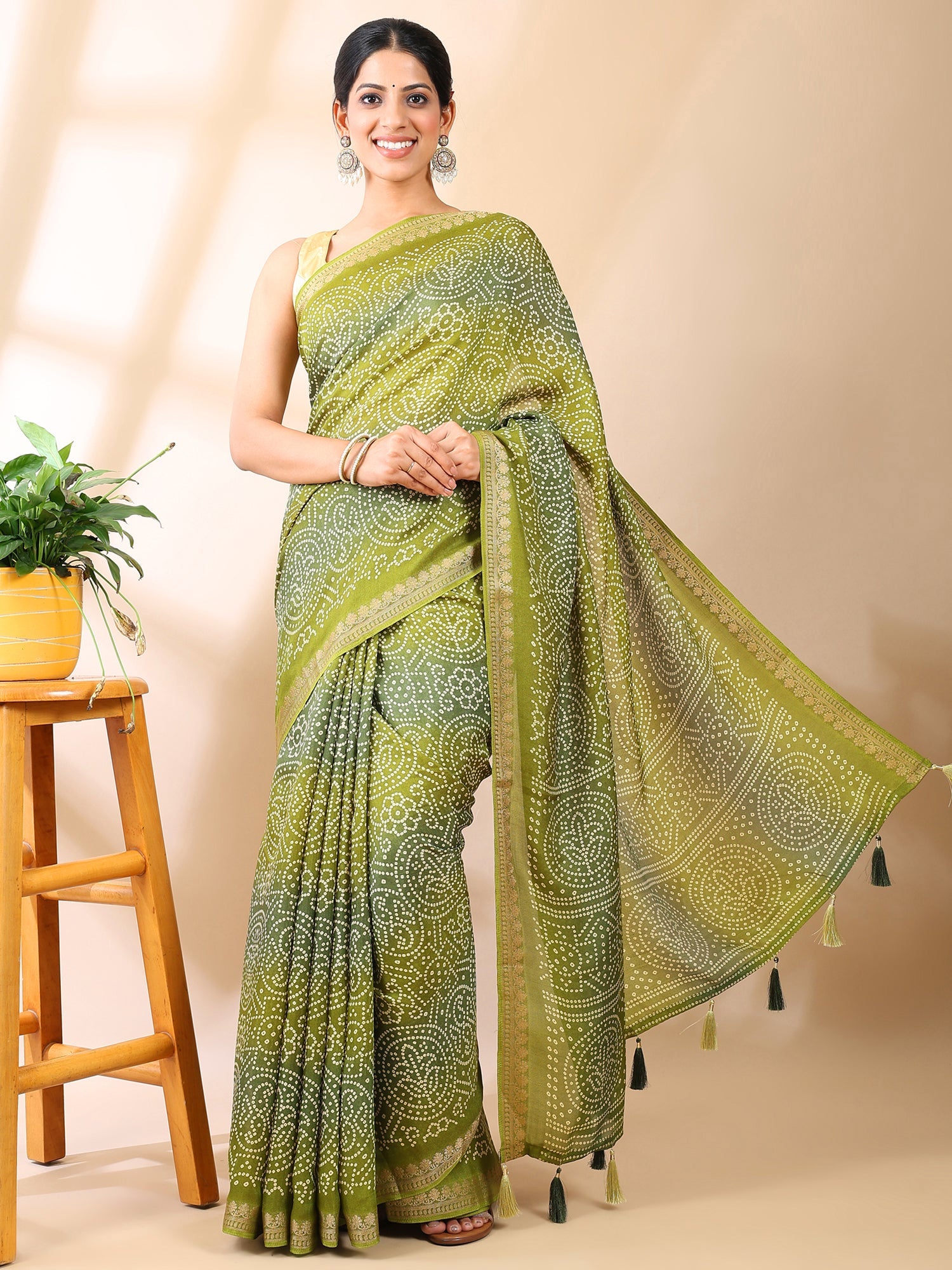 Olive Tapestry – Bandhani Elegance Saree