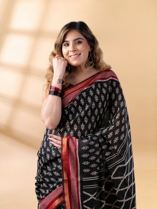 Black and Maroon Maheshwari Silk Saree