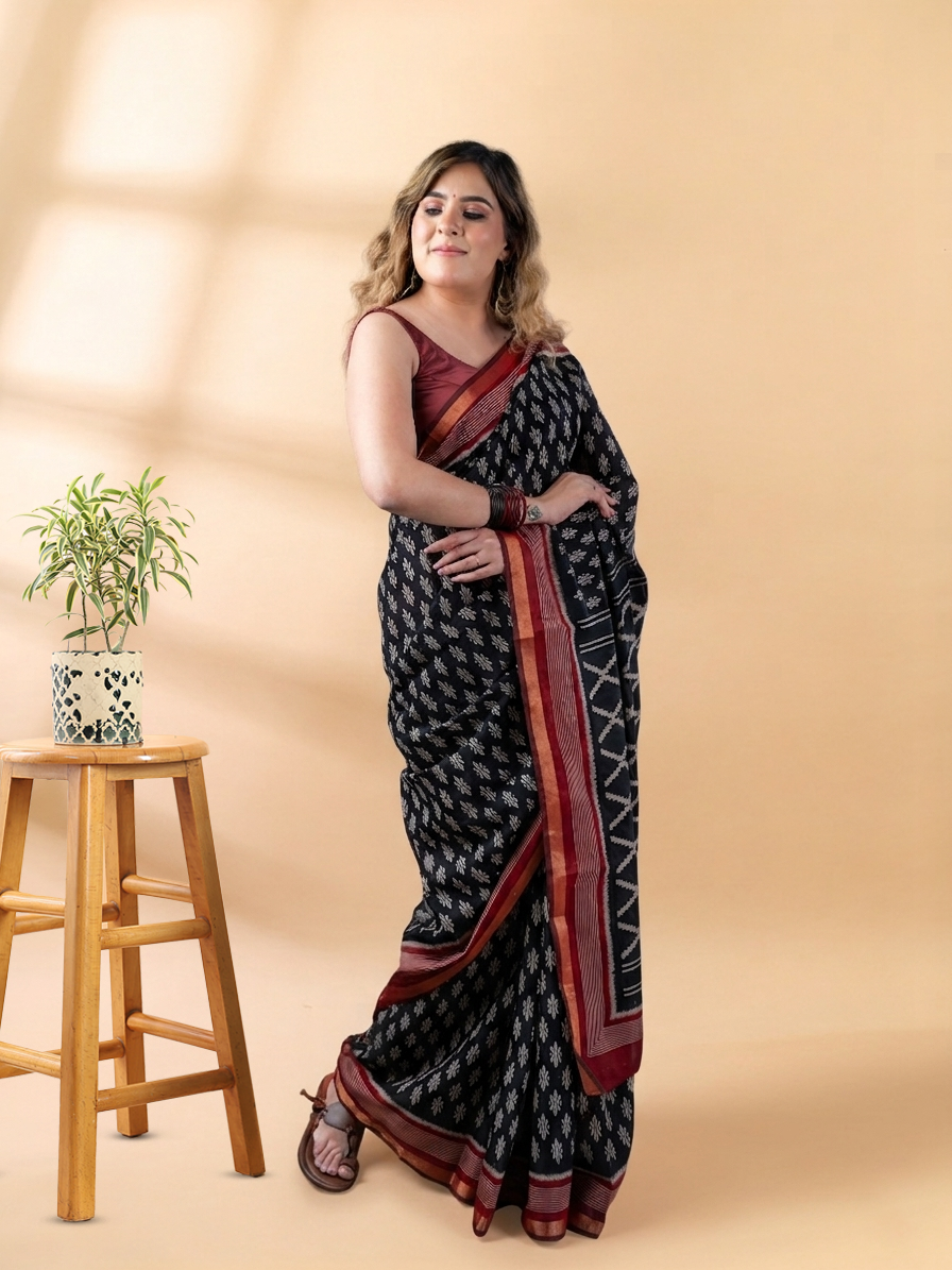 Black and Maroon Maheshwari Silk Saree