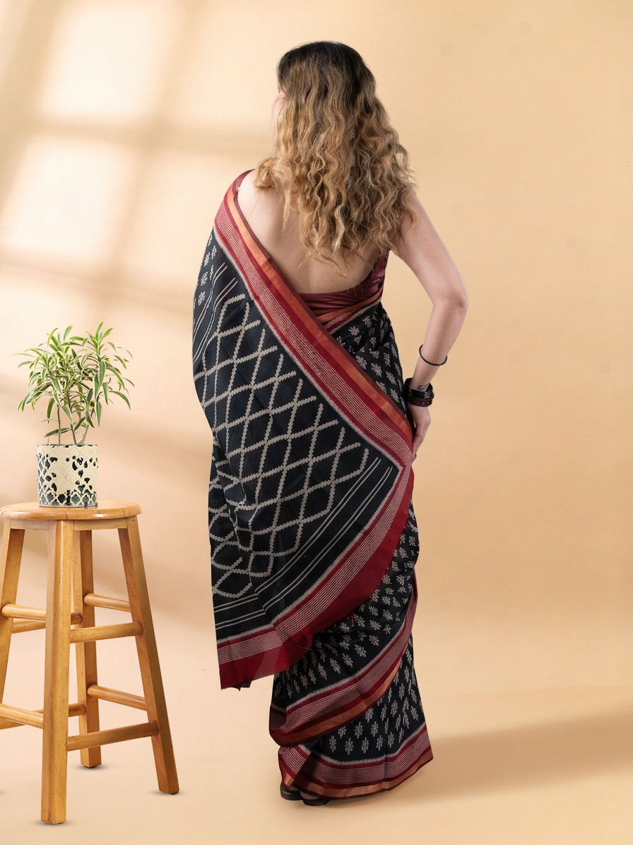 Black and Maroon Maheshwari Silk Saree