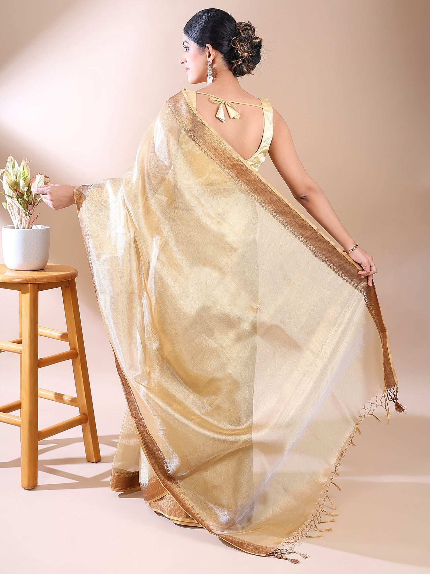 Sunehri Grace - Golden Tissue Elegance