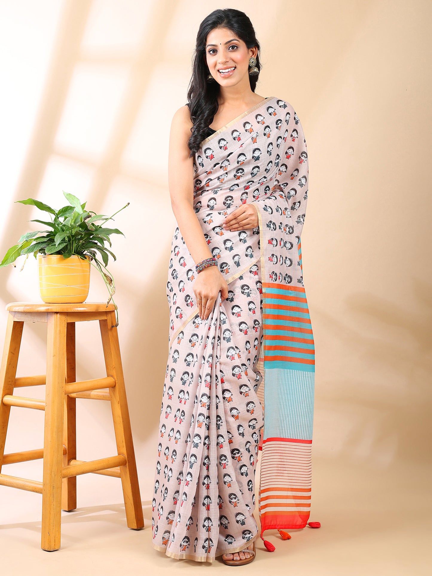 Cream Linen Cotton Print Saree