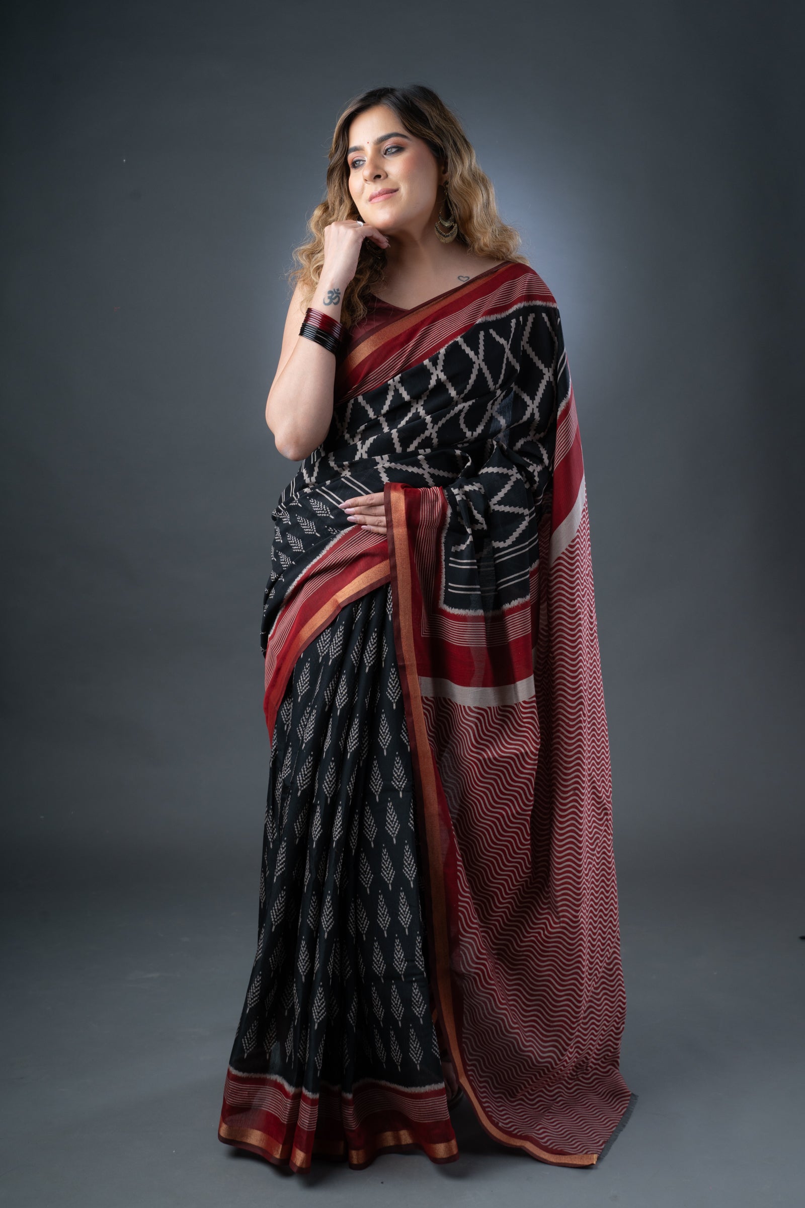 Maheshwari Heritage Black and Maroon Silk Saree