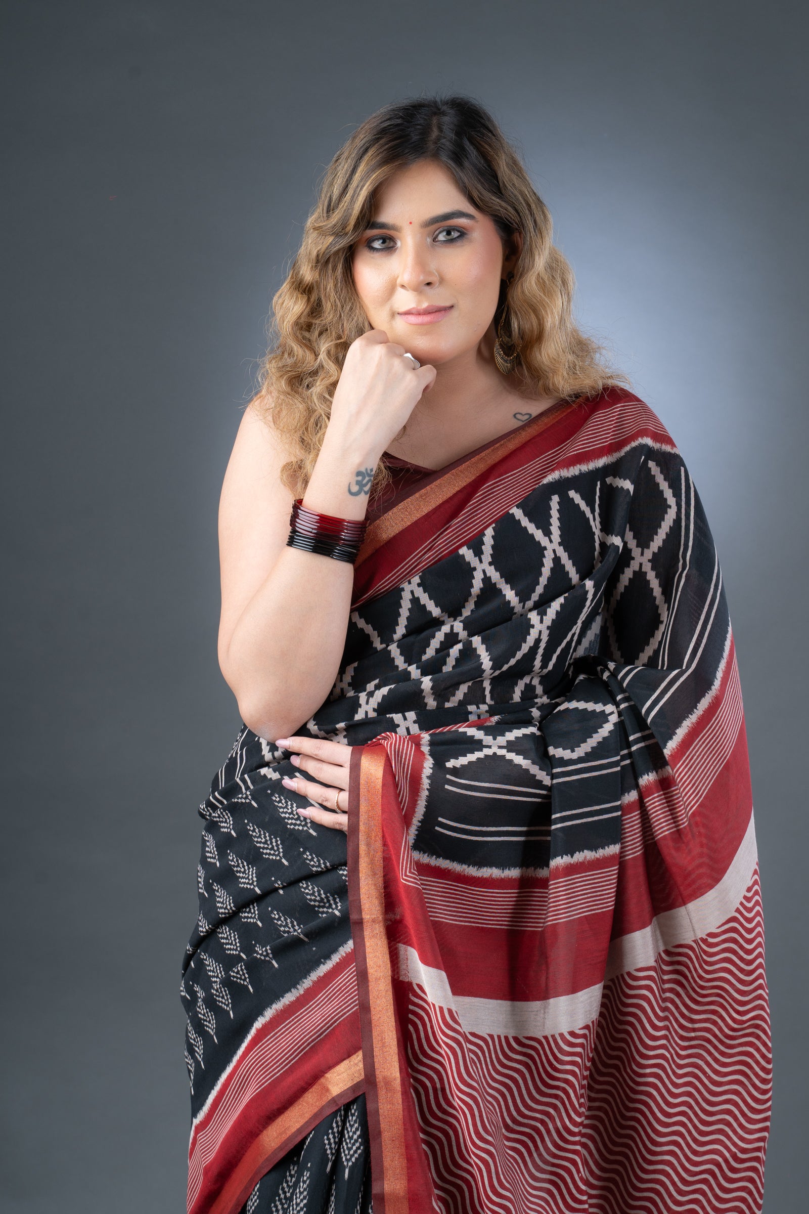 Maheshwari Heritage Black and Maroon Silk Saree