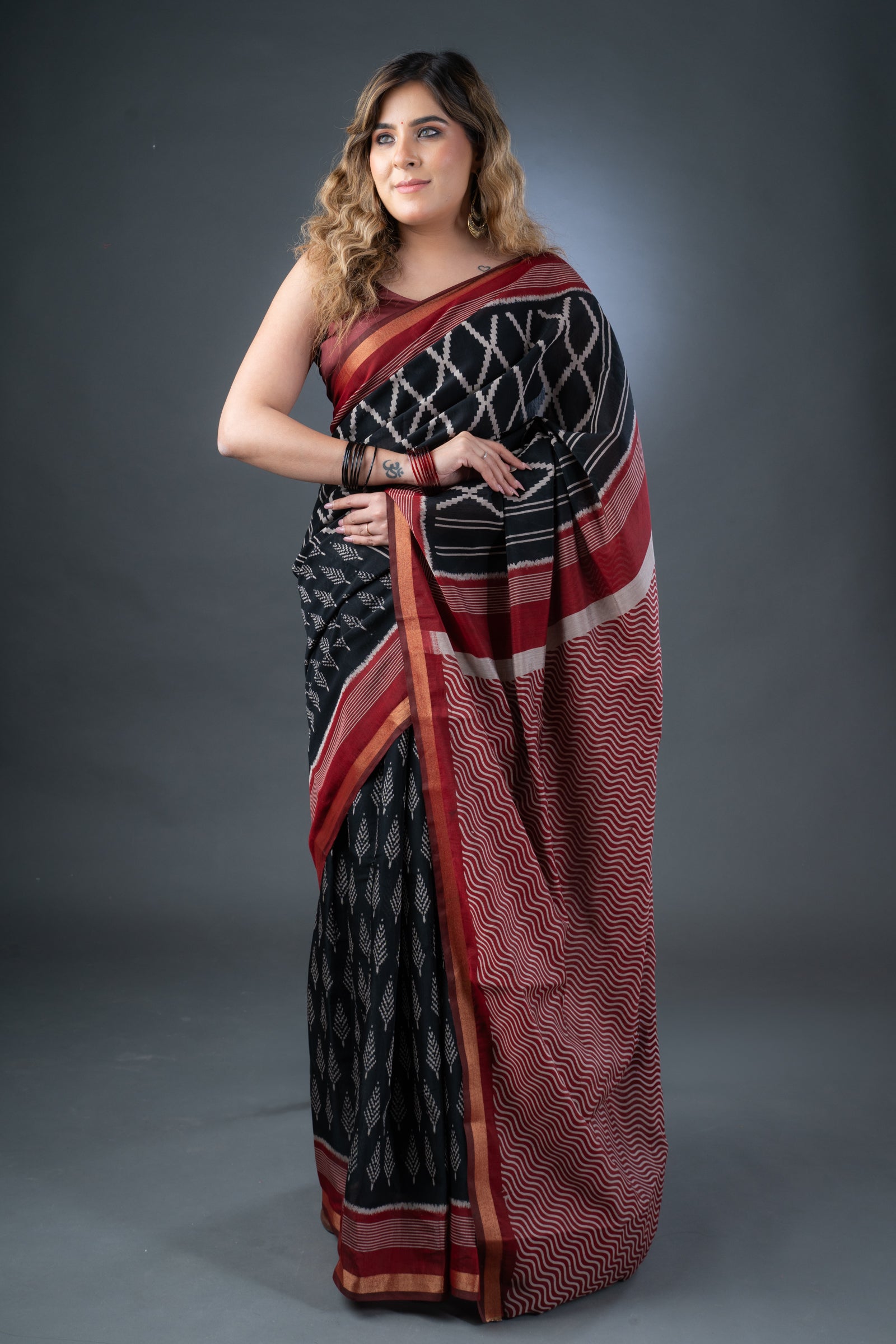 Maheshwari Heritage Black and Maroon Silk Saree