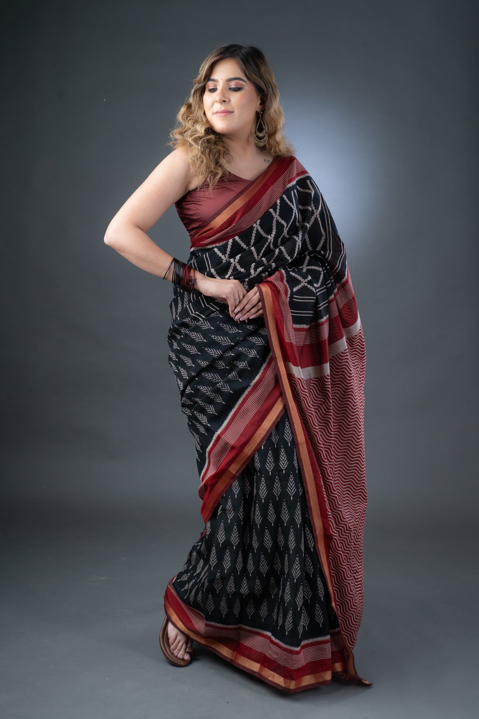 Maheshwari Heritage Black and Maroon Silk Saree