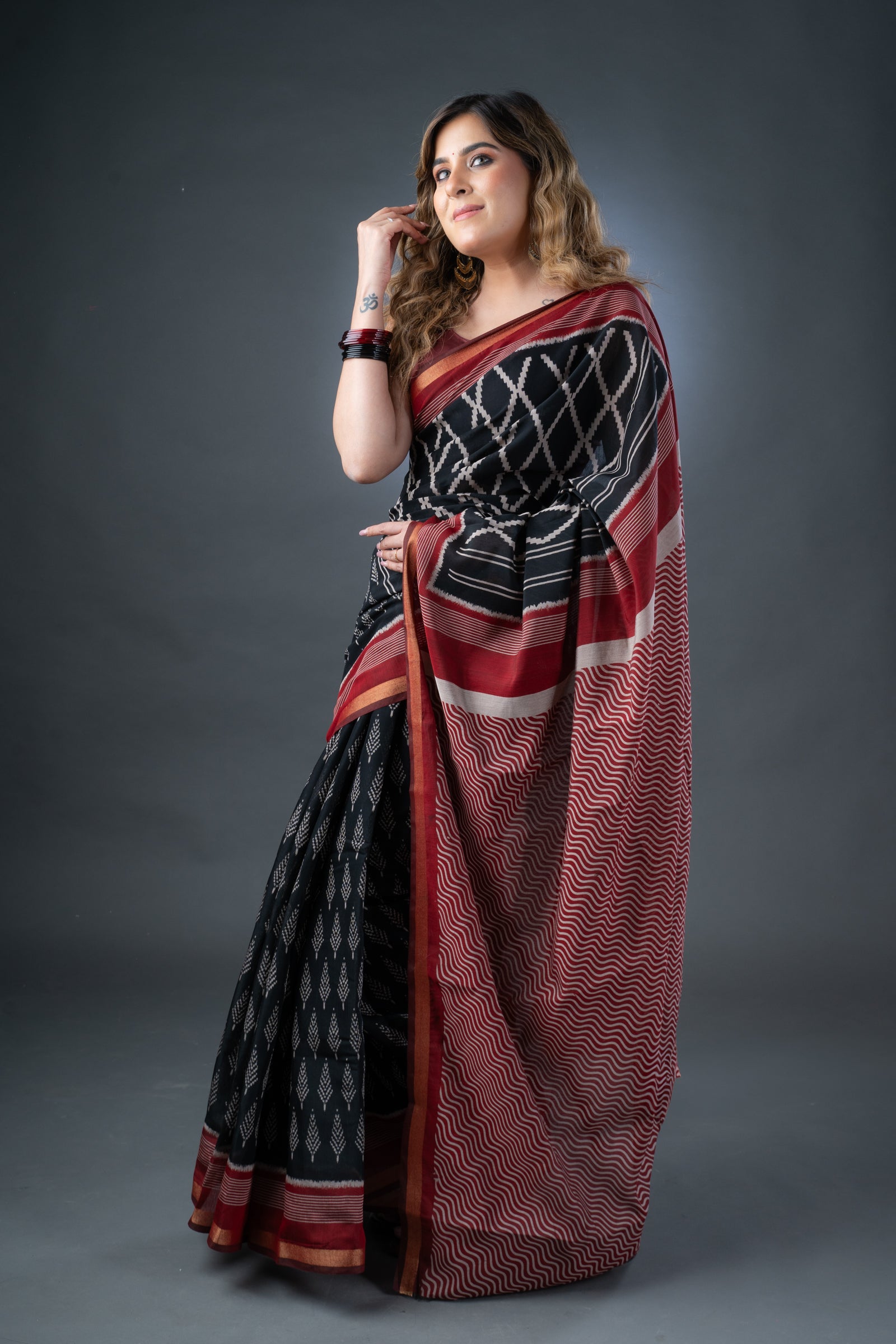 Maheshwari Heritage Black and Maroon Silk Saree