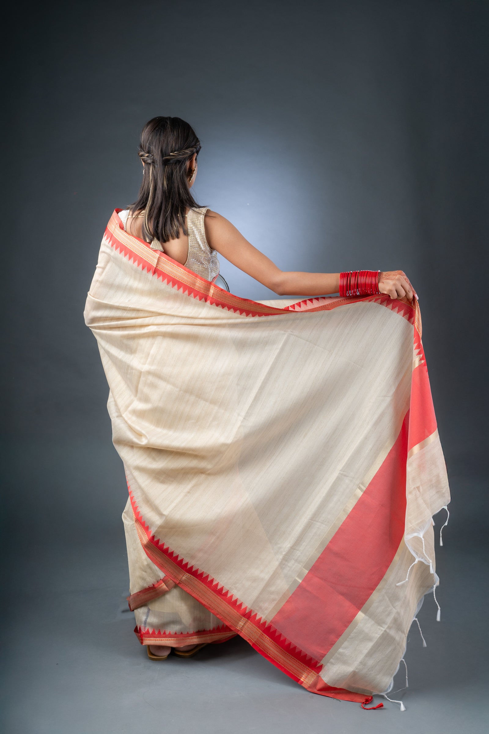 Tussar Elegance Beige Chanderi Cotton Saree