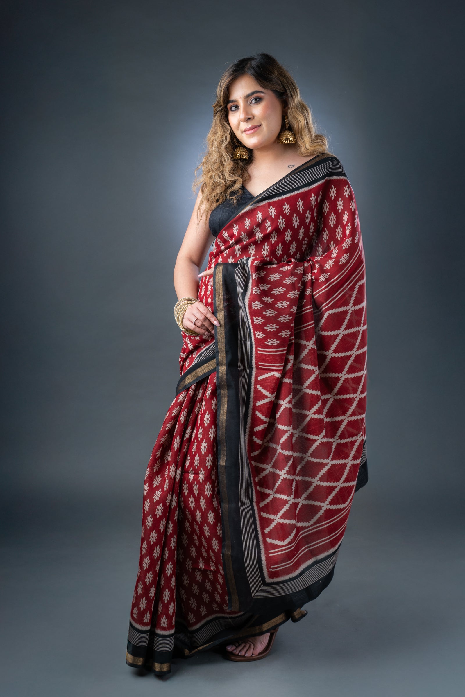 Timeless Maroon and Black Maheshwari Silk Saree