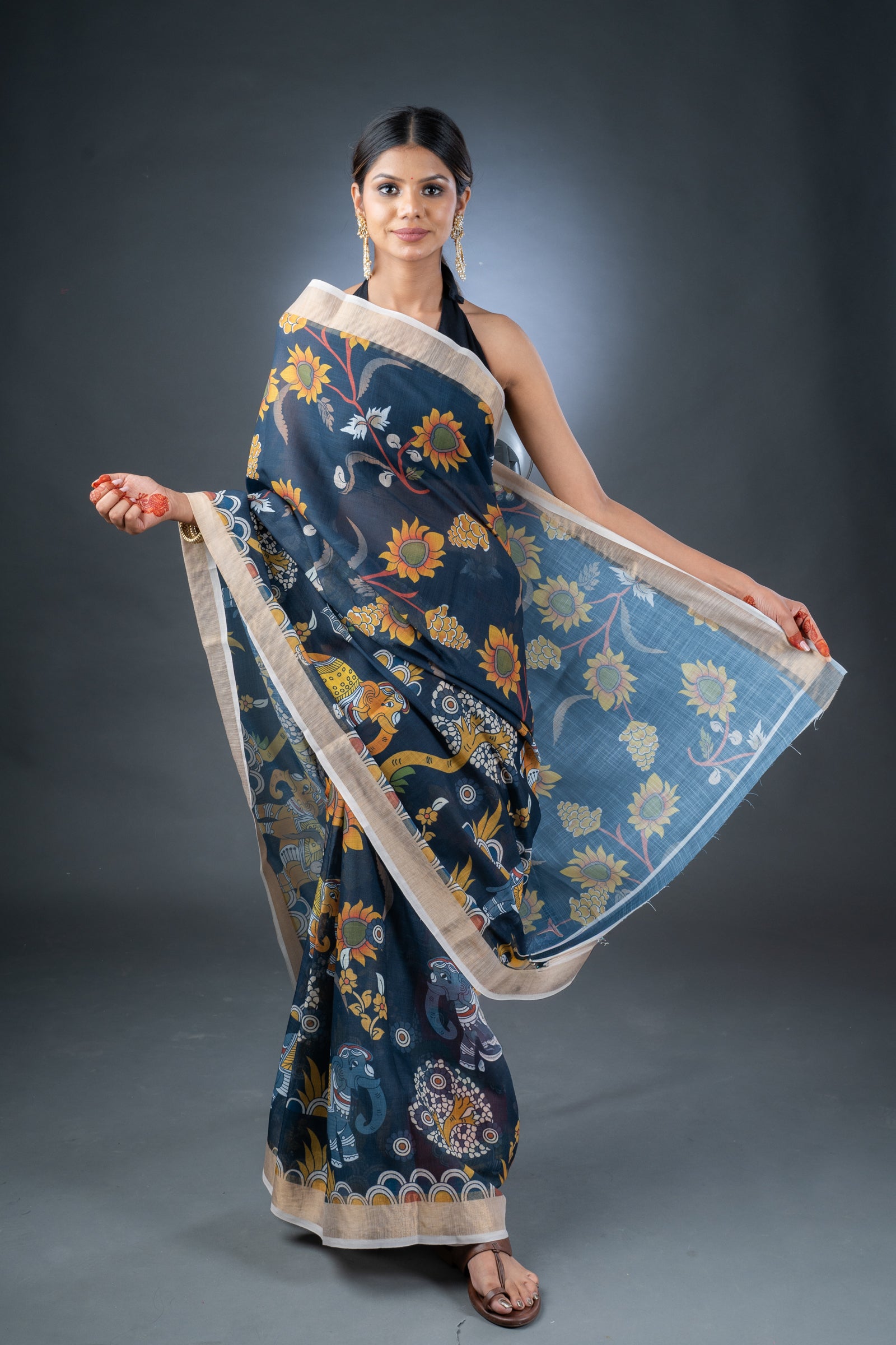 Midnight Bloom Black Linen Cotton Printed Saree